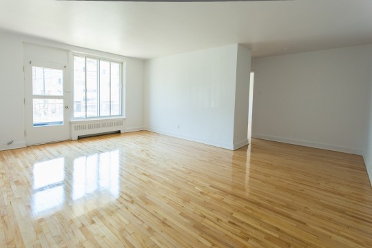 6101 Cote Saint-Luc – 307