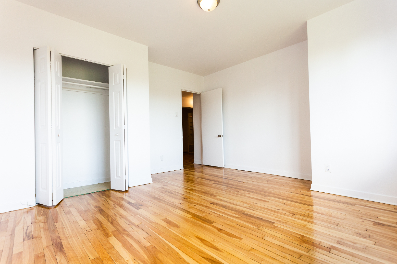 Main Bedroom - Reverse View