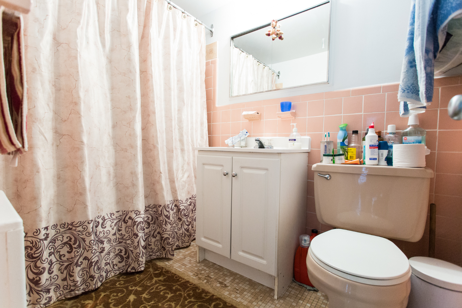 Full bathroom
