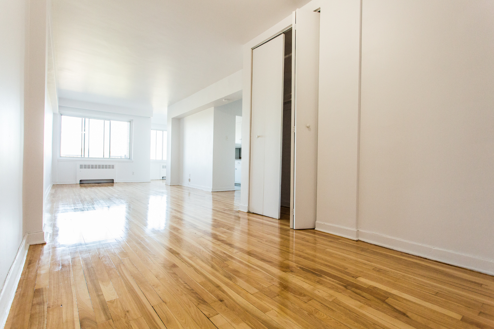 6920 Fielding 504 Mayne Holdings Apartments for rent in Montreal