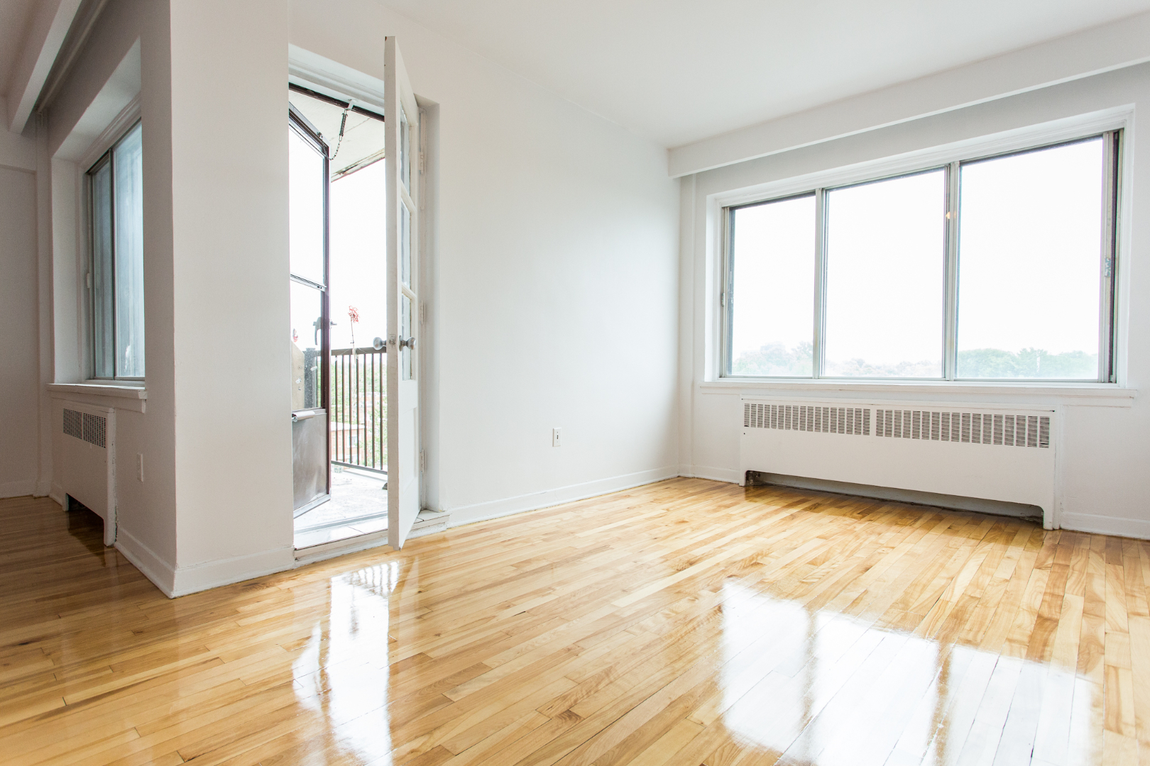 6940 Fielding 603 Mayne Holdings Apartments for rent in Montreal